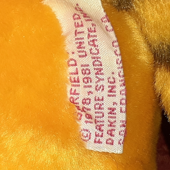 Dankin Garfield Plush Stuffed Animal AM I COOL OR WHAT White T-Shirt - Picture 6 of 8